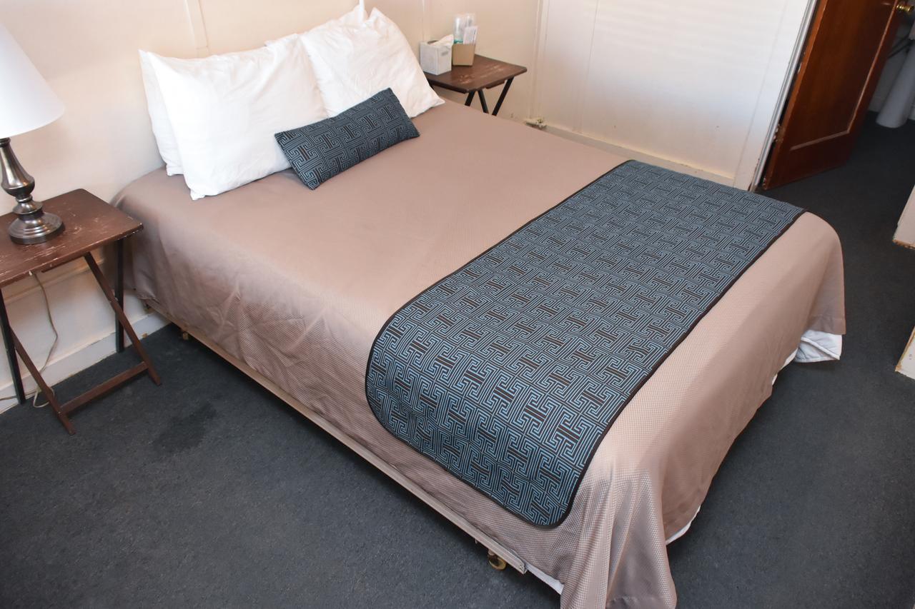 Chambre Lit Queen-Size Historique
